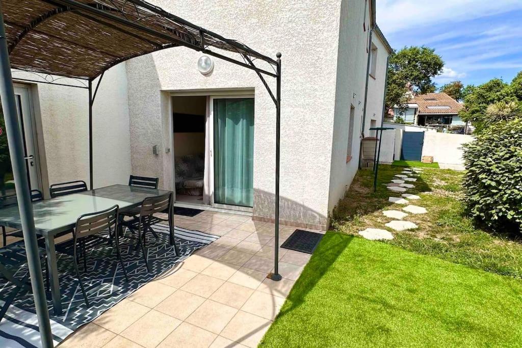 Appart Independent Garden Pool & Spa Sussargues Bagian luar foto